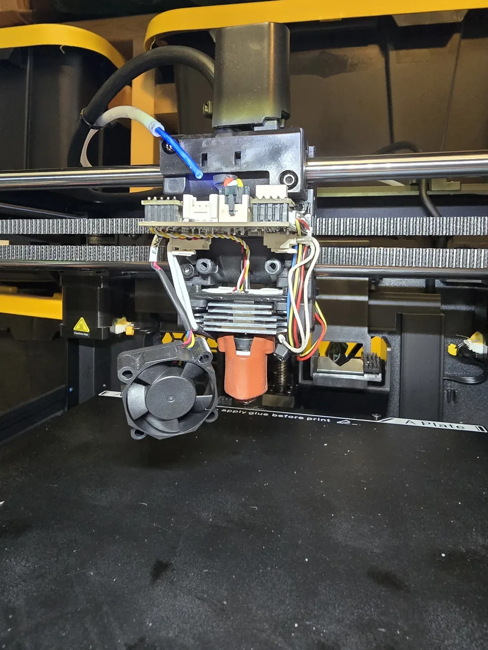 3D printer extruder, blower fan and hotend on the gantry